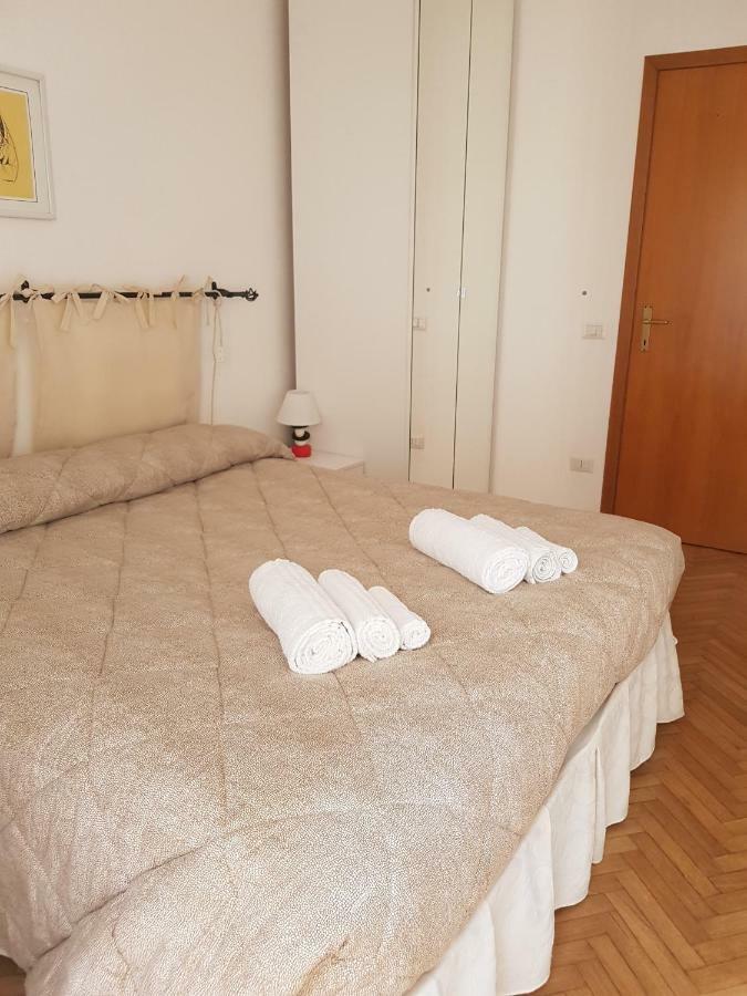 Apartment Schiavoni Фано Екстериор снимка